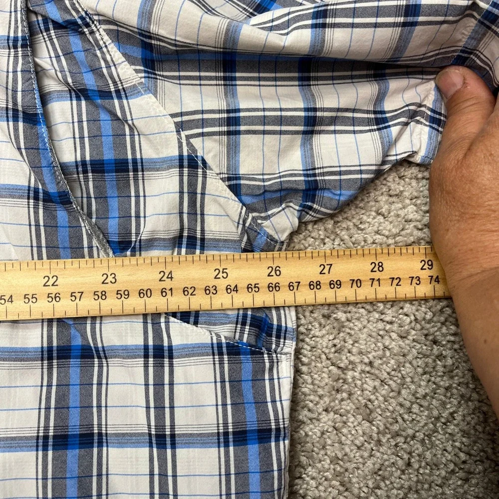 The North Face Button Down Shirt Mens XXL Blue White Plaid Short Sleeve Vented